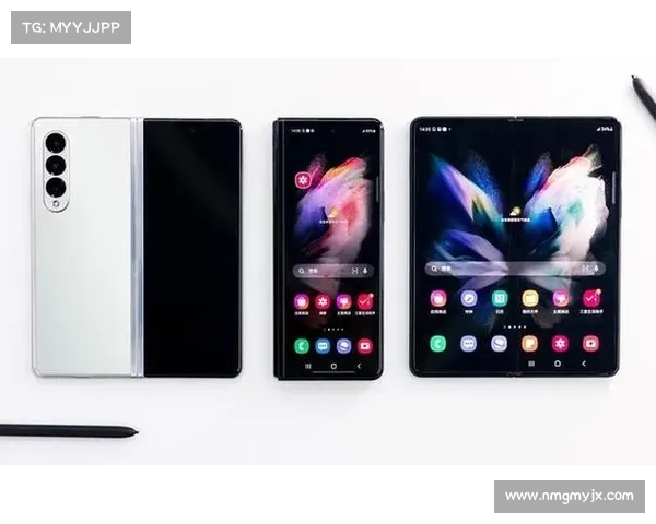 三星上新啦!W21 5G发布,折叠屏终于上双卡了 三星上新啦!W21 5G发布,折叠屏终于上双卡了