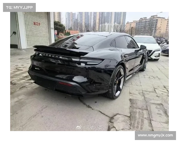保时捷发布 Taycan 与 Cayenne 黑武士特别版 其中电动车型还暗藏惊喜 保时捷发布 Taycan 与 Cayenne 黑武士特别版 其中电动车型还暗藏惊喜